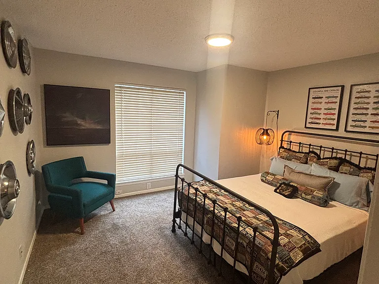 4859 Cedar Springs Rd #134 — Photo 3