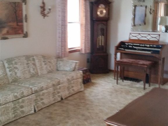 2nd image of 3427 Constance Dr