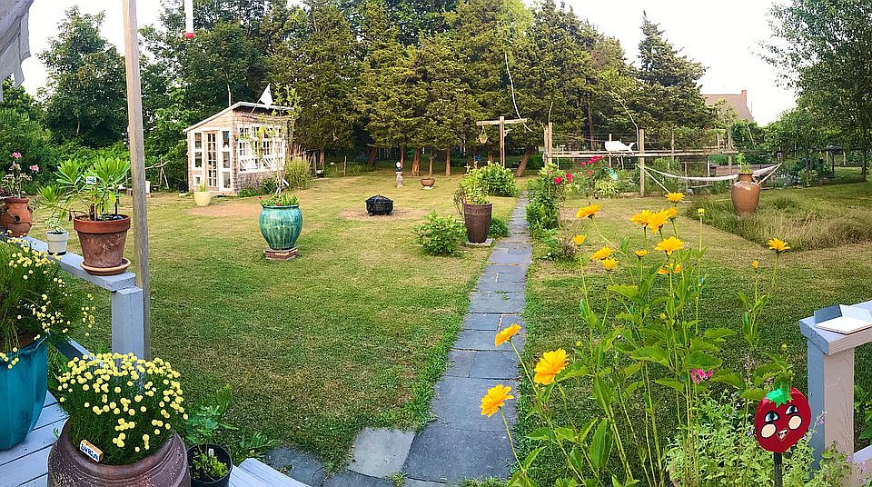 2nd image of 235 Douglas Rd