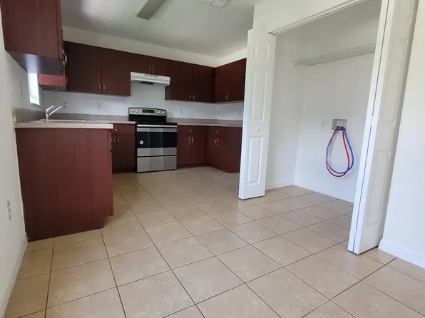 8860 Juniper Rd, Ocala, FL 34480