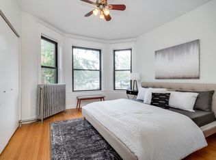 6102 S Ingleside Ave #1, Chicago, IL 60637