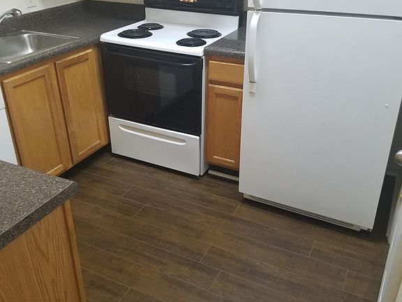 2nd image of 4802 51st St W APT 910