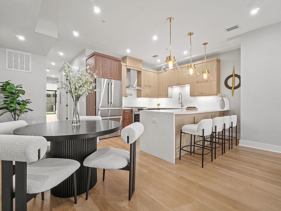 1st image of 160 Central Ave #1