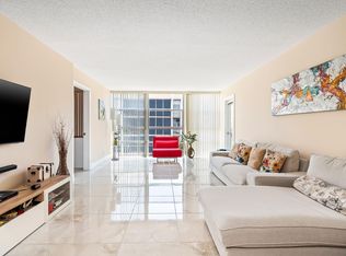 2000 Atlantic Shores Blvd APT 410, Hallandale, FL 33009