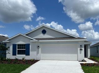 676 Sand Pine Ln, Haines City, FL 33844
