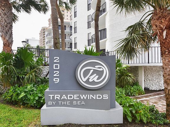 4th image of 2029 N Ocean Boulevard #511