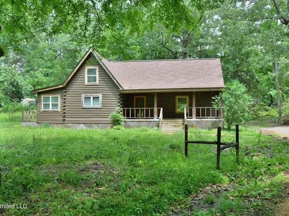 3490 Sherrod Rd, Nesbit, MS 38651