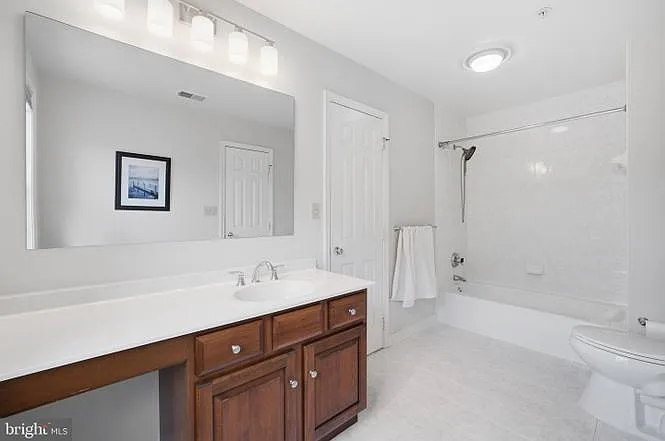 7809 Hidden Meadow Ter — Photo 24