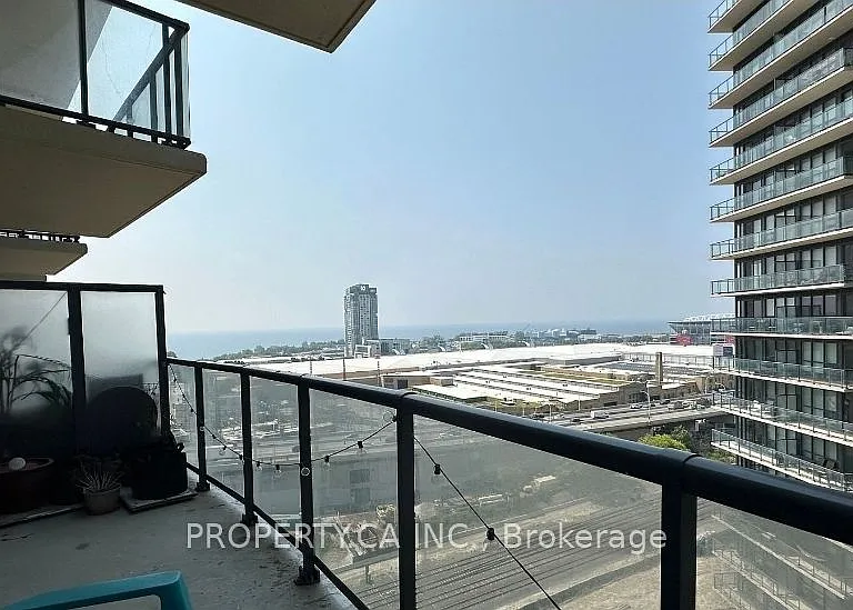 49 E Liberty St #1407 — Photo 24