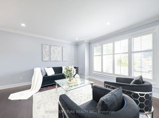 43 Tamarisk Dr, Toronto, ON M9V1S2