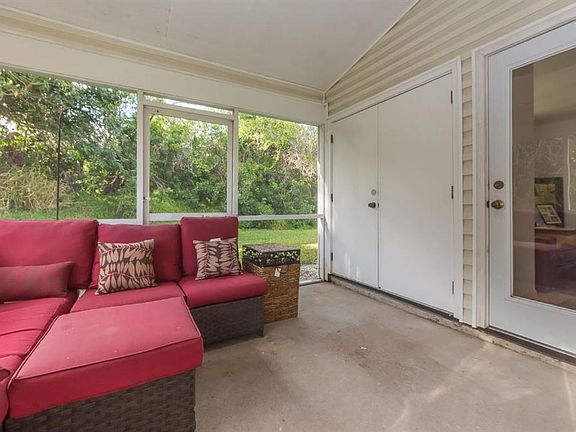 5th image of 1945 Westminster Cir APT 1