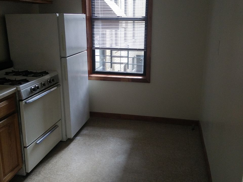 2nd image of 254 73rd St APT D3