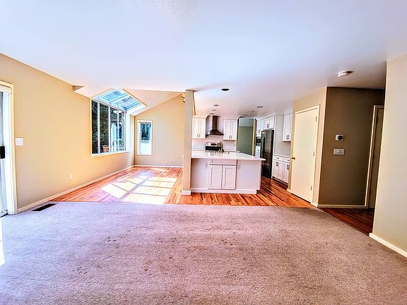 4th image of 7212 153rd Ave NE