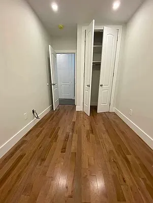 Rented by Voro, LLC | media 12