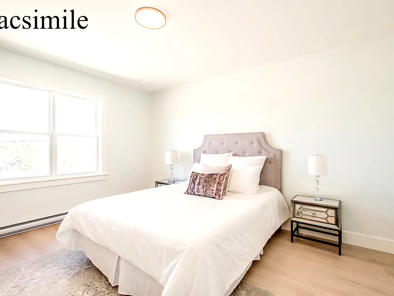 81 Honeygold Dr — Photo 15
