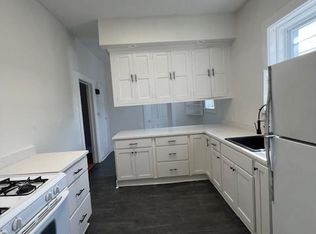 338 W 10th St APT 3, Erie, PA 16502