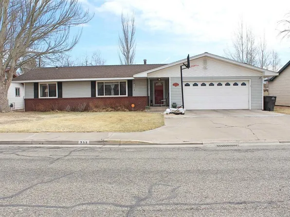 712 Douglas Drive, Alamosa, CO 81101