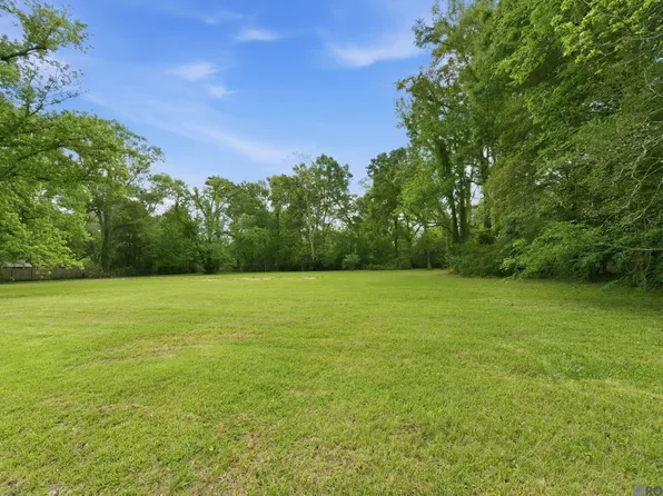 476 Magnolia Wood Ave, Baton Rouge, LA 70808