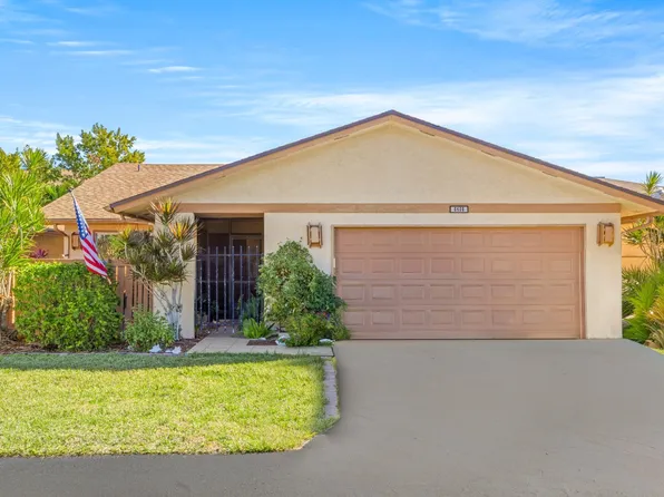 6486 Royal Woods Dr, Fort Myers, FL 33908