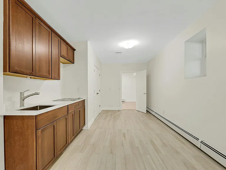 268 Center St — Photo 32