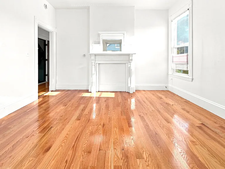 3 Upham Ave #3 — Photo 2