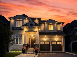 106 Forest Grove Ct, Aurora, ON L4G 3G4