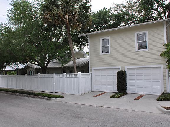 Side View - Garage