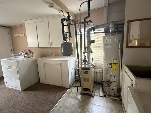 5th image of 20852 Ridgemont Rd