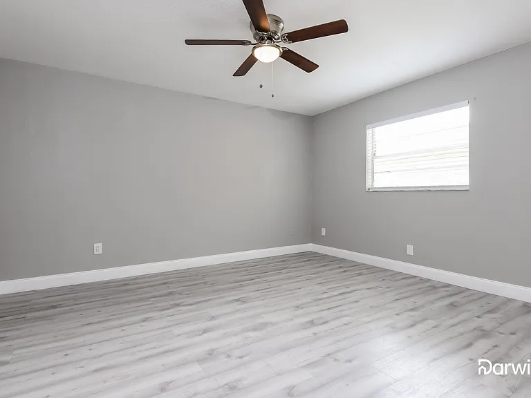 7045 Hammock Way — Photo 14