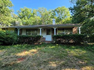 812 Old Springfield Rd, Cuba, MO 65453