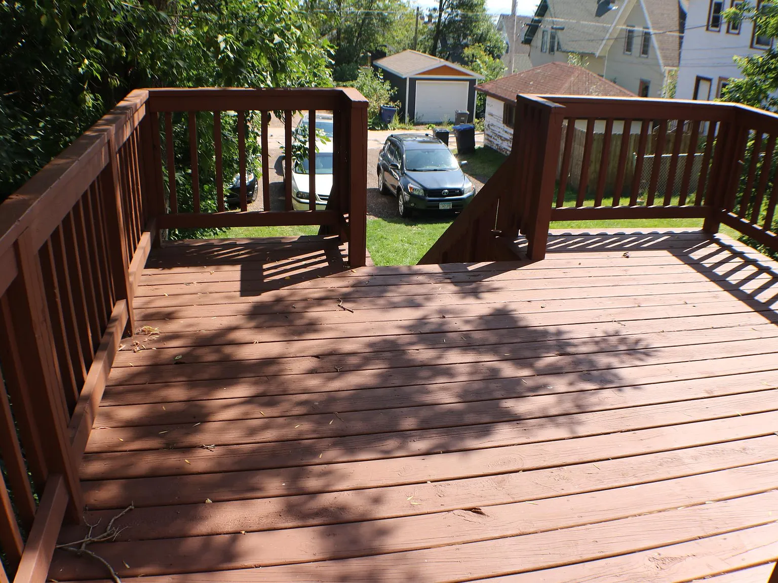 5 bed, 10 sqft, $2,975 — Photo 3