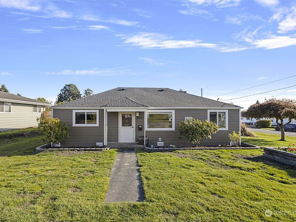 1st image of 1421 SE 4th Avenue