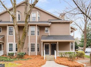 2116 N Forest Trl, Dunwoody, GA 30338