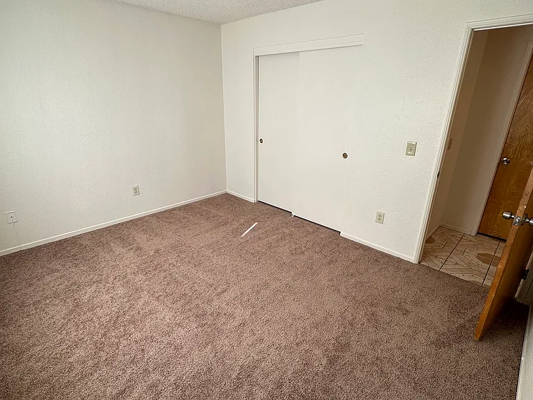 16715 Vasquez Ave — Photo 10