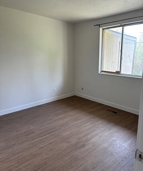 2122 S Orchard Dr #17 — Photo 9
