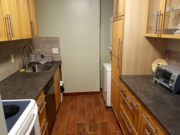 3rd image of 85 Niles Hill Rd Unit 14