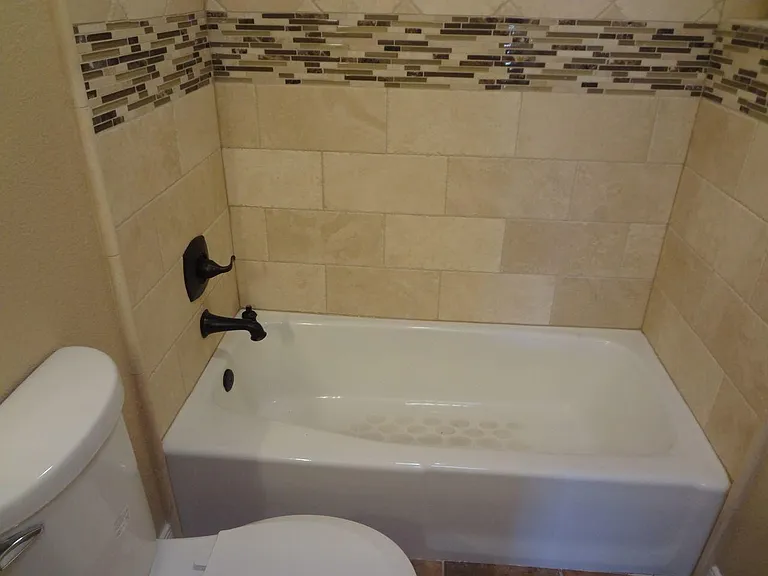 320 Barbaree Dr — Photo 8