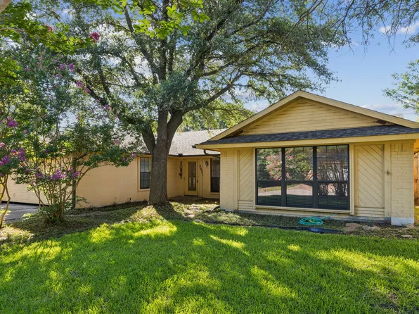 5602 Overridge Dr, Arlington, TX 76017