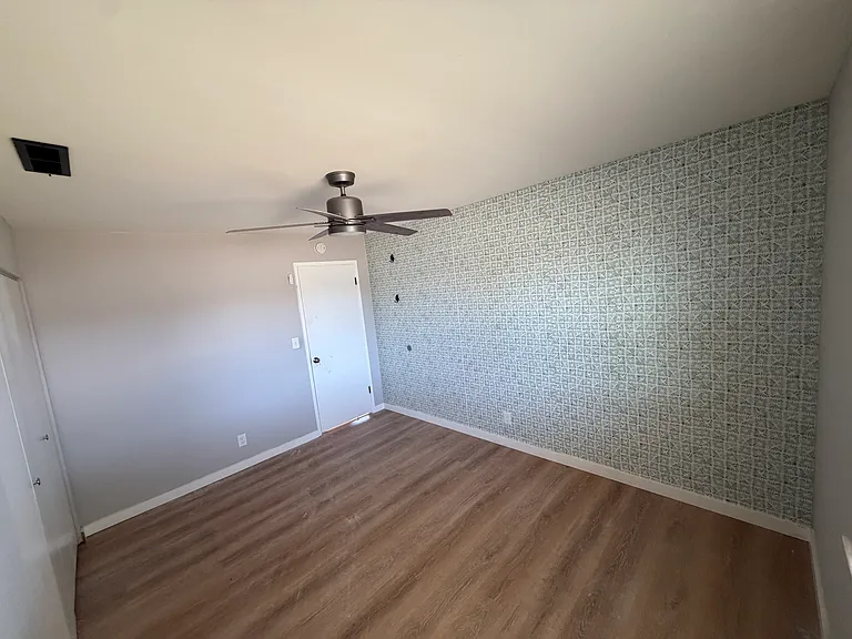 611 Melrose Dr #1 — Photo 9