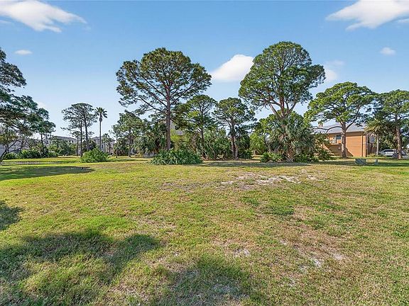 5th image of HARBOUR WATCH CIRCLE LOT 125