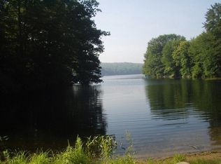 25 Finn Park Rd, Rutland, MA 01543