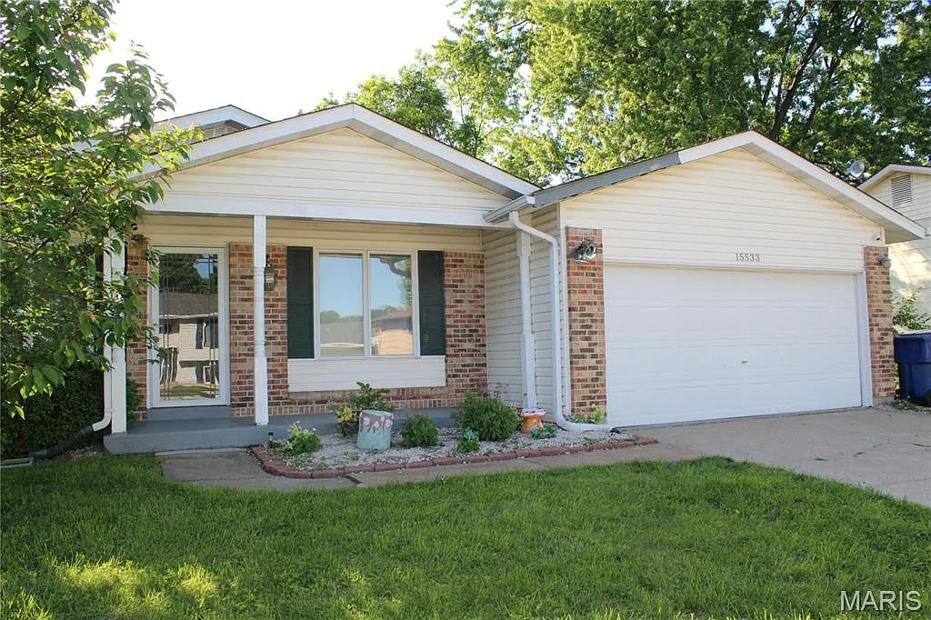 15533 97th Ave photo 1