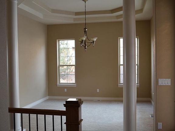 Formal Dining