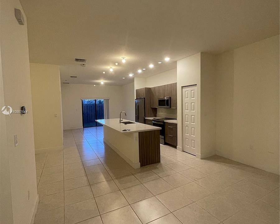 1st image of 8015 NW 104th Ct #3