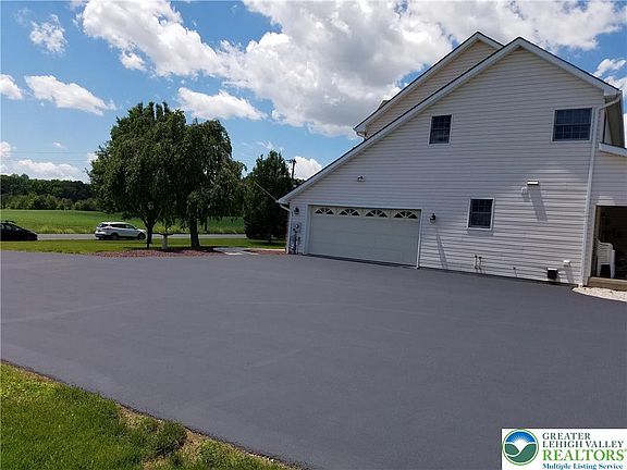 3rd image of 362 Nolf Rd
