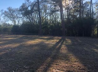 520 S Norton St, Boston, GA 31626