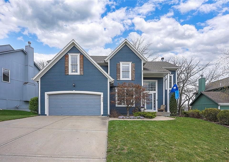 1st image of 989 S Clearwater Creek Dr