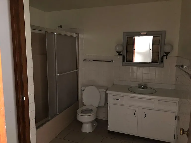 1596 Mark Ave #1 — Photo 10