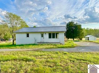 2610 Wadesboro Rd S, Benton, KY 42025