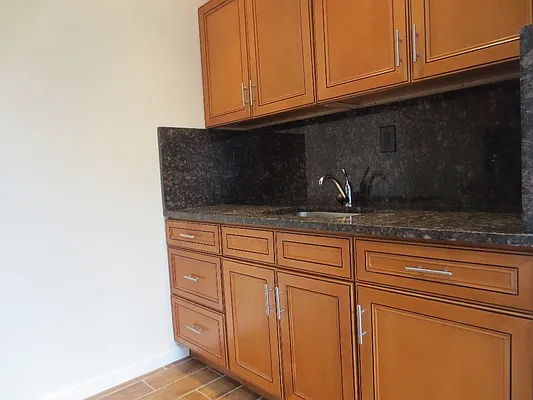 Rented by Parlor Real Estate Corp | media 14